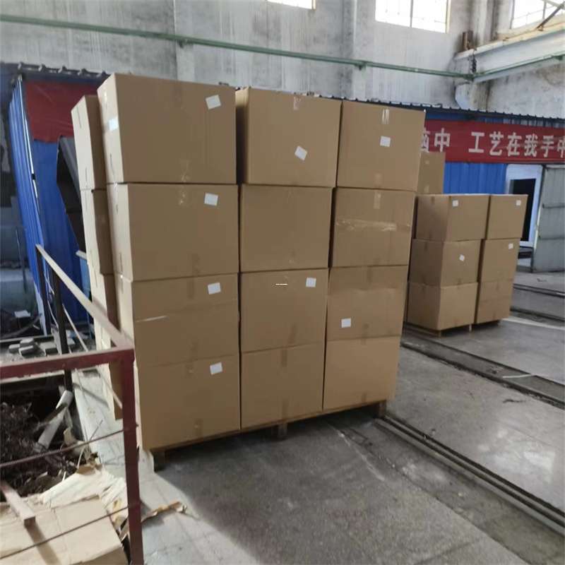 玛沁县喀什地区：物流专线的高效货运之旅